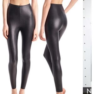 Commando leggings